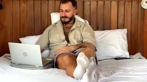 Snapshot of mrmaxiy chatting on 07-07-26, 03:20 Max online show from 07-07-26, 03:20