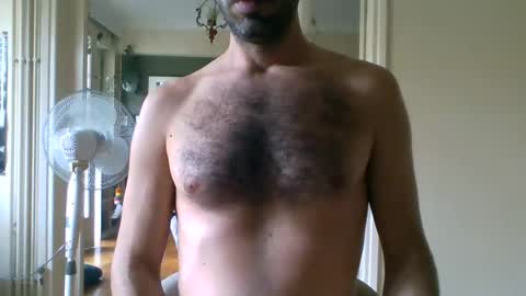 Snapshot of mrralph__90 chatting on 06-16-26, 07:44 Mrralph online show from 06-16-26, 07:44