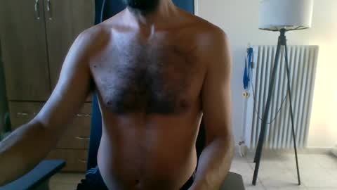 Snapshot of mrralph__90 chatting on 07-17-26, 02:34 Mrralph online show from 07-17-26, 02:34
