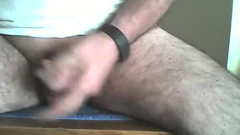 Snapshot of mrroarke chatting on 03-09-26, 12:25 Longshot online show from 03-09-26, 12:25