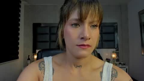 Snapshot of mrs_regina_clk chatting on 06-22-26, 04:20 Regina online show from 06-22-26, 04:20