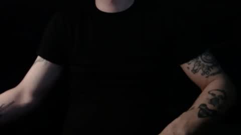 Snapshot of mrwickeddick chatting on 04-22-26, 03:42 Winchester online show from 04-22-26, 03:42