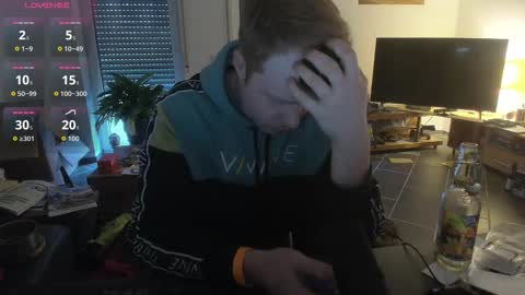 Sascha online show from 03-15-26, 04:57