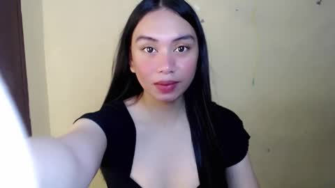 Bella online show from 05-25-26, 03:23