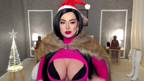 Snapshot of ms_lhadycummer chatting on 12-23-24, 01:45 Samantha online show from 12-23-24, 01:45