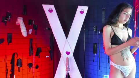 ms_madycooper_bdsm online show from 04-21-26, 01:07