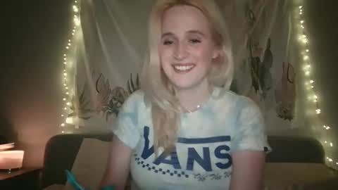msclairewhatever online show from 11-11-25, 07:52