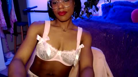 CocoSage online show from 02-14-26, 04:37