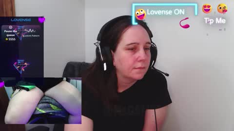 MsGamerGirl69 online show from 02-03-26, 04:43