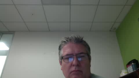 Snapshot of mtbrdr76 chatting on 06-12-26, 10:41 Fun time Daddy online show from 06-12-26, 10:41