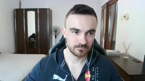 Snapshot of mu5clemania chatting on 03-02-26, 07:48 Victor online show from 03-02-26, 07:48