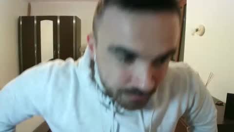 Snapshot of mu5clemania chatting on 03-21-26, 08:23 Victor online show from 03-21-26, 08:23