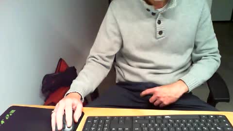 mucfag online show from 12-17-25, 05:30