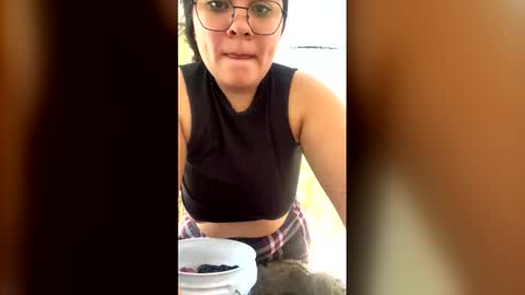 Snapshot of muchachahot chatting on 04-03-26, 07:12 muchachahot online show from 04-03-26, 07:12