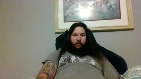 Snapshot of mudge chatting on 12-05-24, 12:44 Mudge online show from 12-05-24, 12:44