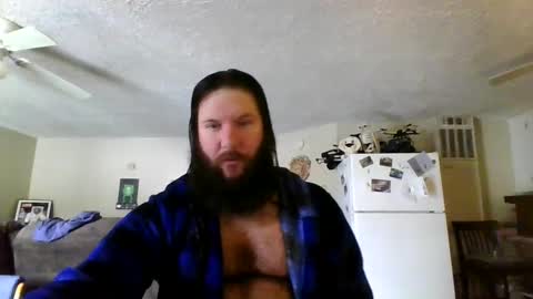 Snapshot of mudge chatting on 02-06-25, 04:14 Mudge online show from 02-06-25, 04:14