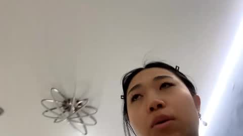 Mia online show from 03-30-26, 10:22