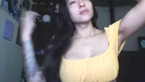 Snapshot of mulan_o chatting on 06-19-26, 10:30 JESSICA online show from 06-19-26, 10:30