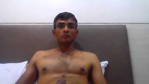 Snapshot of mumbaimonster8inch chatting on 06-10-26, 12:15 rajesh engineer online show from 06-10-26, 12:15