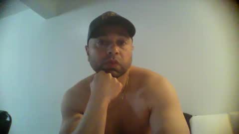 Cool Traveler online show from 05-04-26, 09:11
