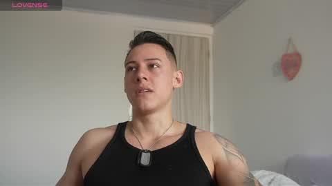 muscle_king_cum online show from 05-01-26, 01:37