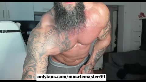 Musclemaster69 online show from 05-14-26, 06:15