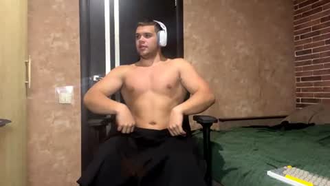 Snapshot of musclephantom chatting on 06-16-26, 08:55 Egor online show from 06-16-26, 08:55