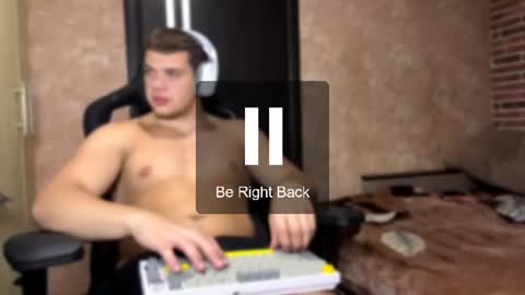 Snapshot of musclephantom chatting on 07-08-26, 08:57 Egor online show from 07-08-26, 08:57