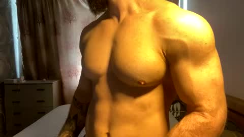 Snapshot of muscularjuggler chatting on 05-30-26, 03:36 muscularjuggler online show from 05-30-26, 03:36