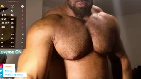 Snapshot of musculusx chatting on 04-30-26, 08:57 Musculus online show from 04-30-26, 08:57