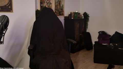 Snapshot of musculusx chatting on 05-01-26, 11:26 Musculus online show from 05-01-26, 11:26