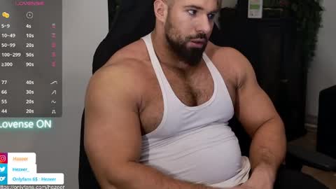 Snapshot of musculusx chatting on 05-09-26, 03:06 Musculus online show from 05-09-26, 03:06