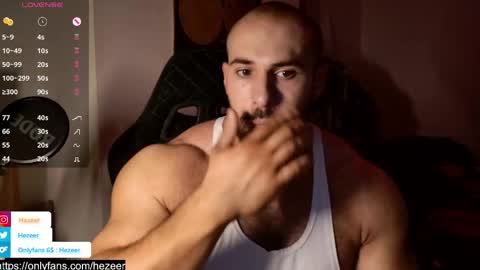Snapshot of musculusx chatting on 05-30-26, 09:50 Musculus online show from 05-30-26, 09:50