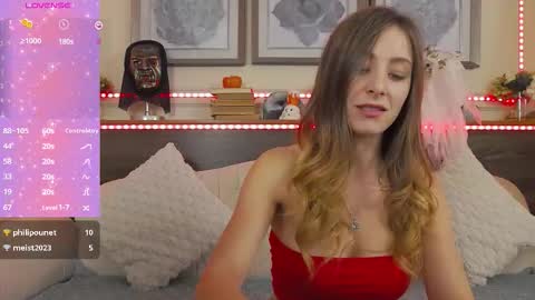 Luna  online show from 11-01-25, 08:00