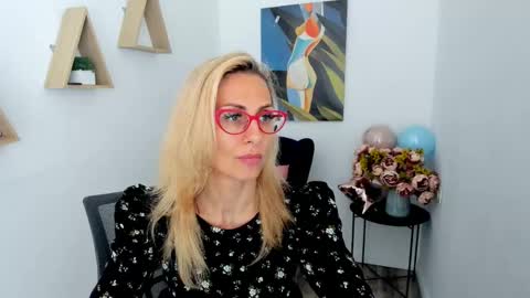 Diana online show from 05-28-26, 11:29