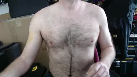 Snapshot of mushman87 chatting on 03-27-26, 11:32 Mushman online show from 03-27-26, 11:32