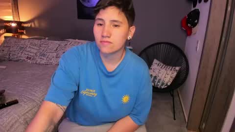 VALENTINA Luna  online show from 04-15-26, 03:57