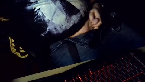 Muso online show from 06-19-26, 04:33