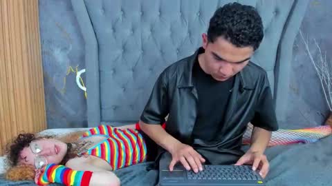 muss_shadw_couple online show from 03-26-26, 08:58