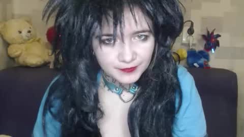 Snapshot of mustardgirl chatting on 11-01-25, 03:19 ZZ TOP online show from 11-01-25, 03:19