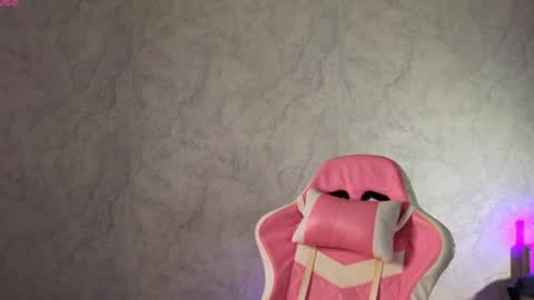 Mary online show from 03-29-26, 07:25