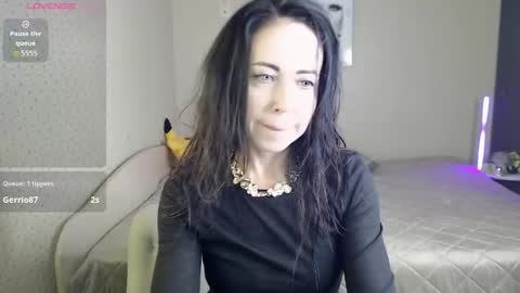 Snapshot of my3life chatting on 05-11-26, 06:16 my3life online show from 05-11-26, 06:16