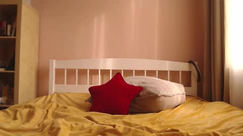 Hannah  welcome  online show from 03-08-26, 12:09