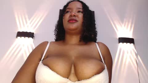 My Sweety Bom online show from 05-25-26, 01:39
