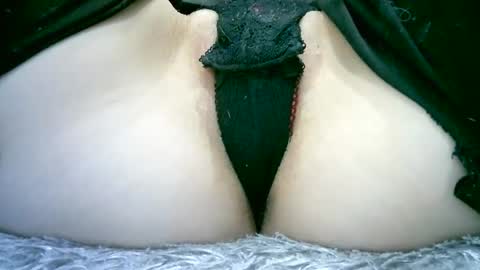 Snapshot of my_tightholes chatting on 02-14-25, 10:28 my_tightholes online show from 02-14-25, 10:28