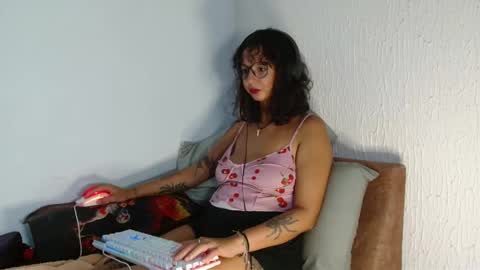 myamillor online show from 03-04-26, 08:26