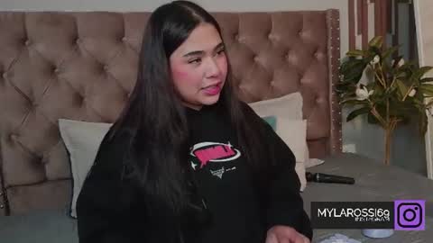 Snapshot of mylarossi chatting on 07-15-26, 05:51 Rossi online show from 07-15-26, 05:51