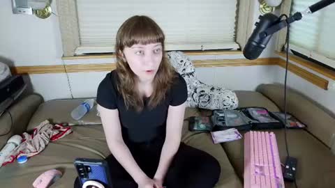 Snapshot of mymindbreaks2 chatting on 07-27-26, 10:06 mymindbreaks online show from 07-27-26, 10:06