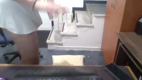 David Leon online show from 11-28-25, 10:29