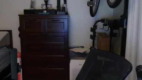 Just hanging out - No pressure online show from 06-03-26, 04:04